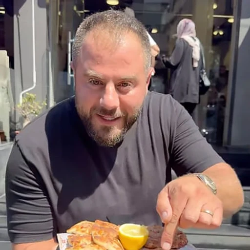 Food Dr from Georges Dib, Lebanese TikTok food influencer, an AI character on folk