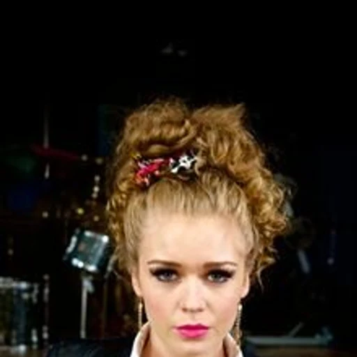 Dynasty from Waterloo Road, an AI character on folk